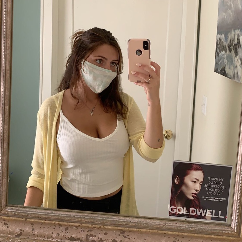 Meet your Posher, Ashley